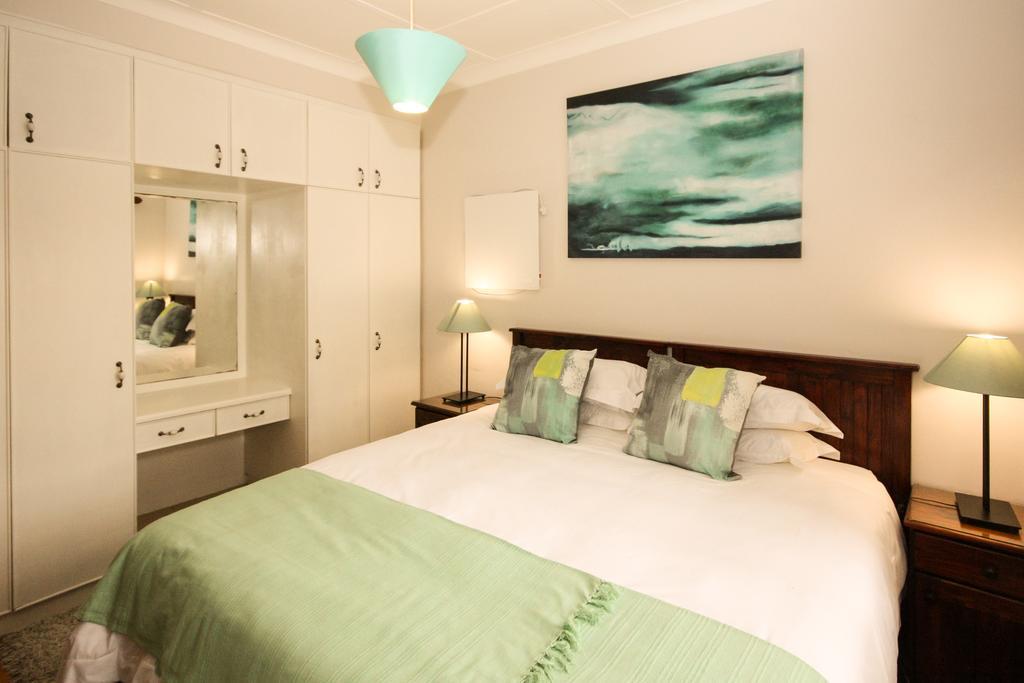 39 On Nile Guest House Port Elizabeth Rum bild